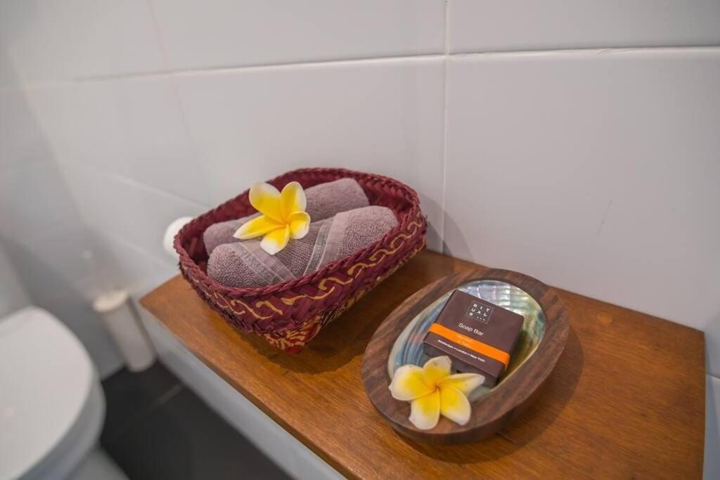 Villa Hidden Pearl, With Private Cook And Pool 까랑아섬 외부 사진