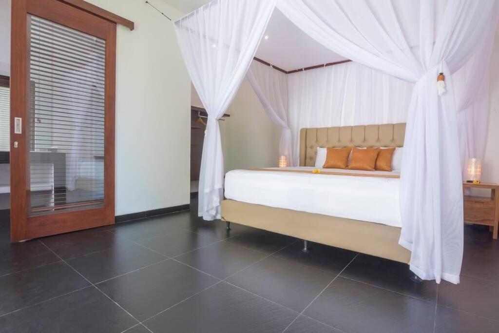 Villa Hidden Pearl, With Private Cook And Pool 까랑아섬 외부 사진